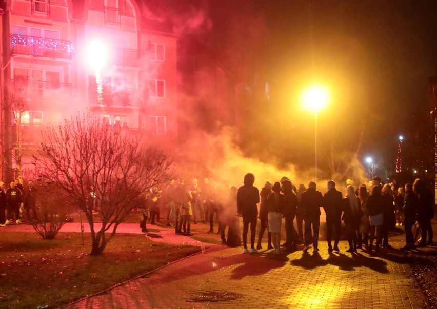 Nowy Rok witano hucznie w Przecławiu! Pojawiły się nie tylko...