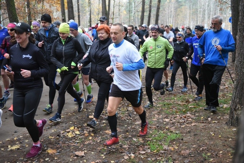 Parkrun w Toruniu cieszy się coraz większą popularnością. Za...