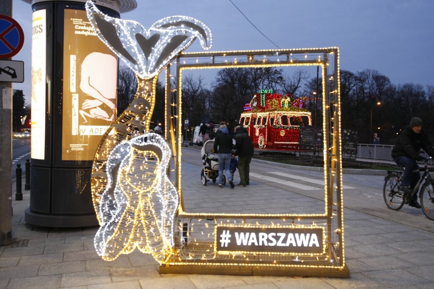 Iluminacja świąteczna Warszawa 2018