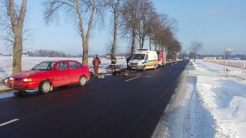 Bogusze. Skuter zderzył się z volkswagenem (zdjęcia)