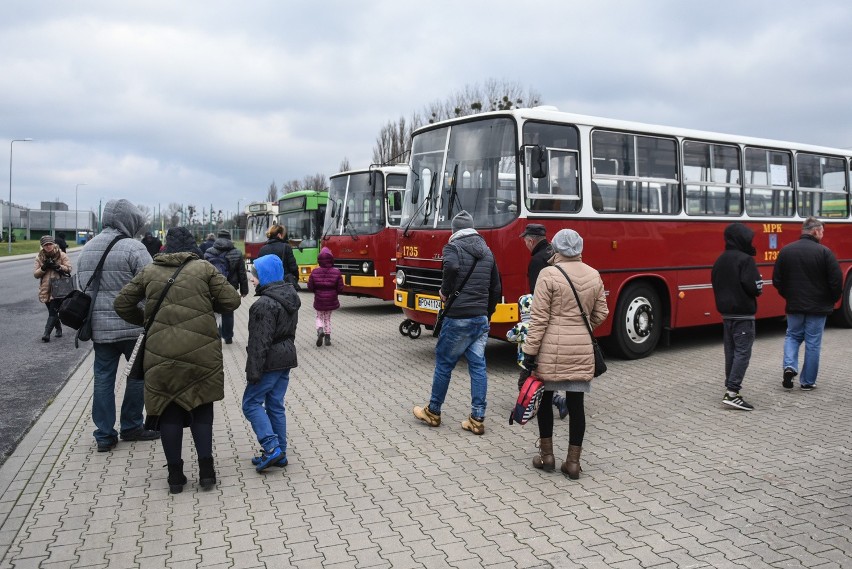 Katarzynki MPK: Poznaniacy zwiedzali zajezdnię tramwajową na...