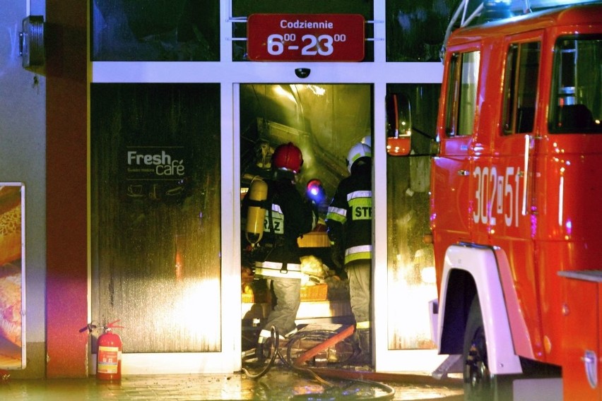 Pożar sklepu Freshmarket w Kiełczowie pod Wrocławiem