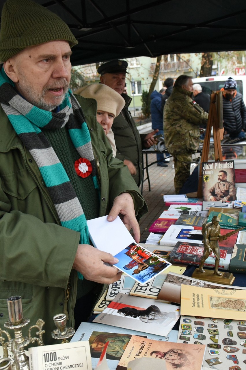 Mieszkańcy Częstochowy świętowali 104. rocznicę odzyskania...