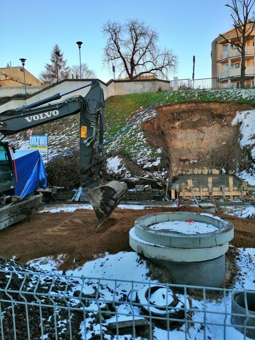 Budowa windy na Górny Taras to część większego projektu,...