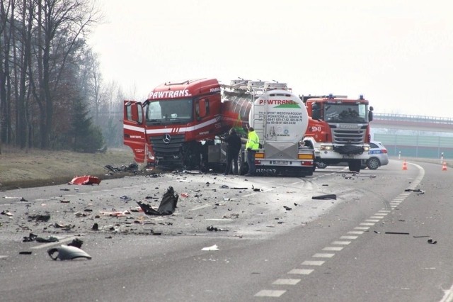 Wypadek w Kajetanowie na DK 12