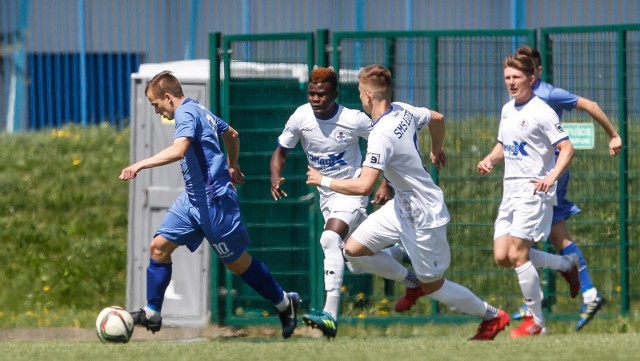 Stal Rzeszów - UKS SMS Łódź 0:2