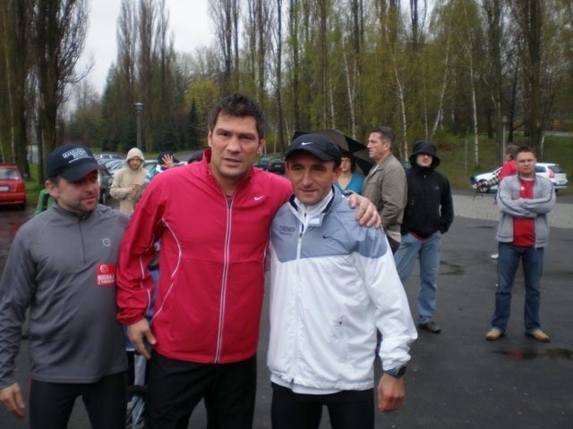 August Jakubik ukończył 66 ultramaratony oraz 150 maratonów