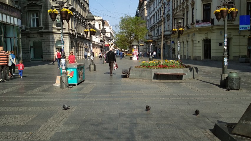 Ulica Kneza Mihaila to deptak prowadzący do twierdzy na...