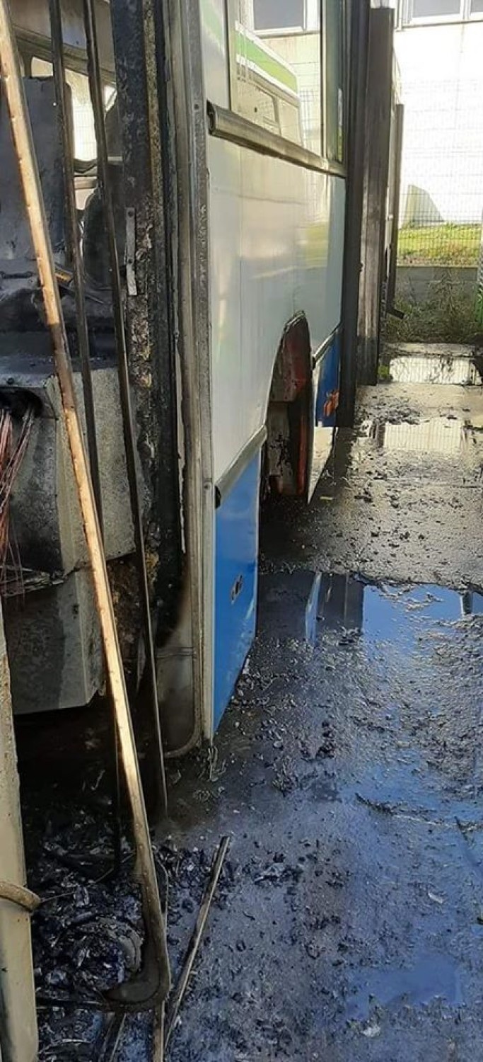Pożar autobusu w Wejherowie[29.10.2019] Strażakom szybko udało się opanować ogień [ZDJĘCIA]