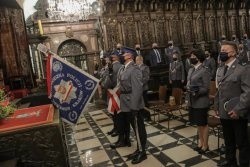 Kraków. Święto policji w cieniu pandemii koronawirusa. Wojewódzkie uroczystości odwołane