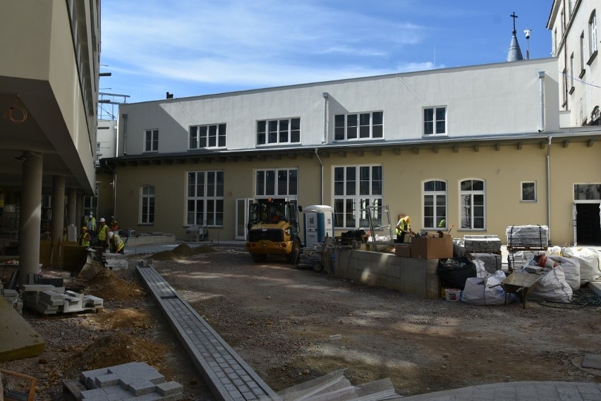 Powiększa się muzeum przy pl. Wolności. Dzięki nowym budynkom przestrzeni będzie prawie dwa razy więcej