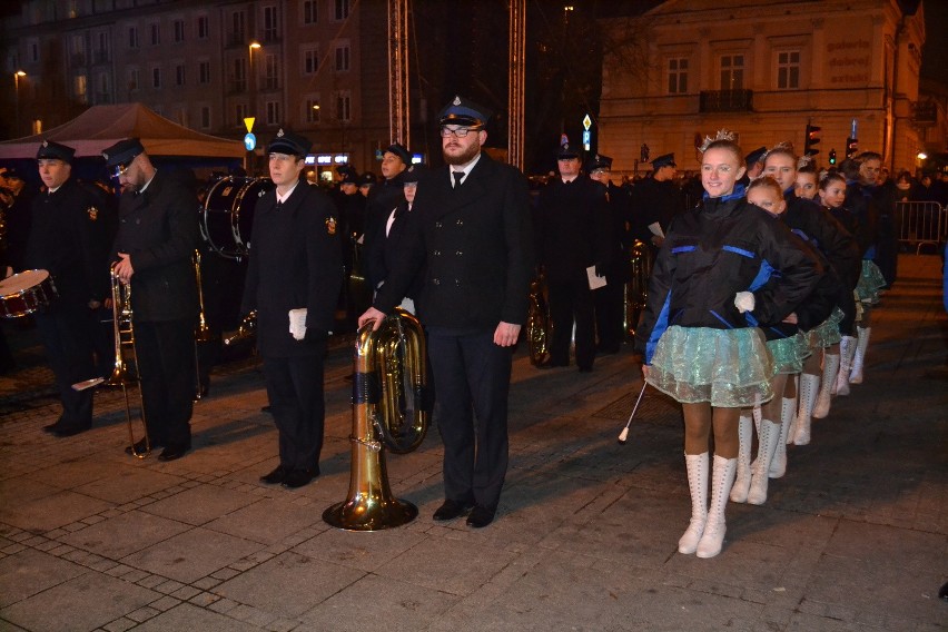 Święto Niepodległości w Częstochowie. Główne uroczystości na Placu Biegańskiego [ZDJĘCIA]