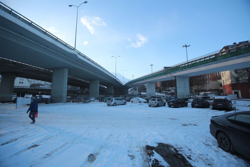 Kiedy powstanie parkingowiec przy Trasie Zamkowej w Szczecinie? Jest zmiana koncepcji