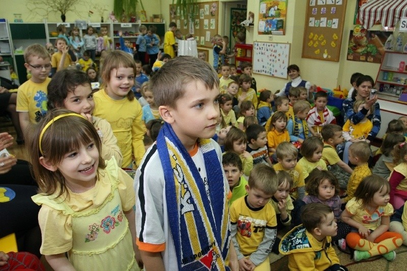Szczypiorniści Vive Targi Kielce w przedszkolu