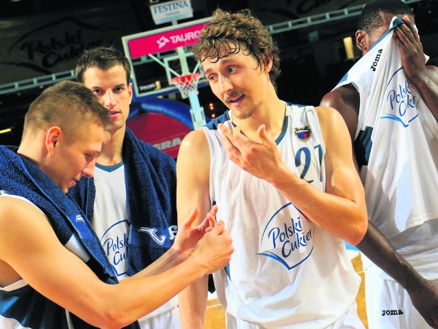 Koszykarze Polskiego Cukru są  faworytem piątkowe starcia w Tarnobrzegu. Czy uda im się wygrać po raz piąty?