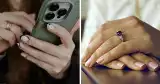 Modne paznokcie french 2024: kolorowe, z brokatem, różowe i czarne. Pomysły na french manicure na krótkich i długich paznokciach 