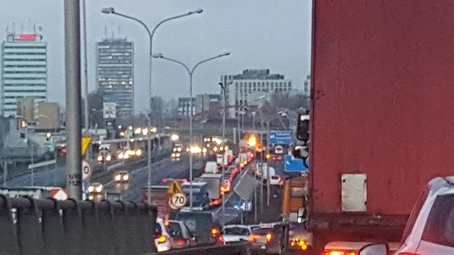 Wypadek na autostradzie A4 w Katowicach 28.12.2016