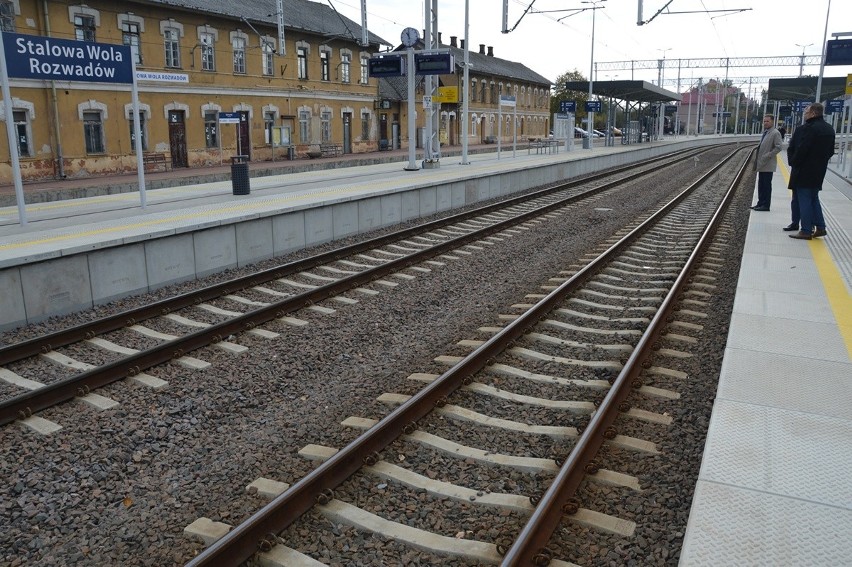 Połączenie kolejowe Stalowa Wola - Lublin wznowione! 105 kilometrów linii już po modernizacji