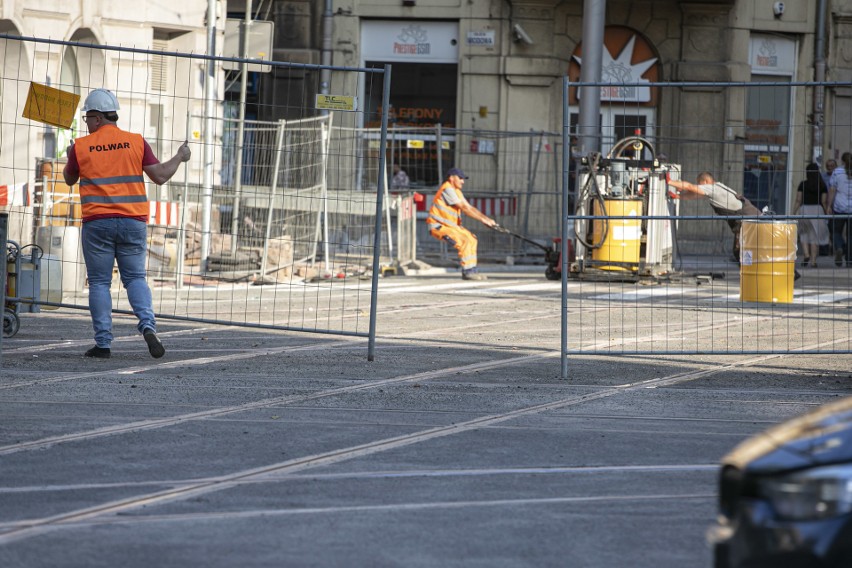 Kraków. Od poniedziałku tramwaje wracają na Krakowską. Na razie odbył się przejazd testowy [ZDJĘCIA]