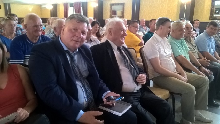 Szef SLD Włodzimierz Czarzasty w Staszowie. Na spotkanie przyszło ponad 200 osób! Zobacz o czym mówiono (ZDJĘCIA) 