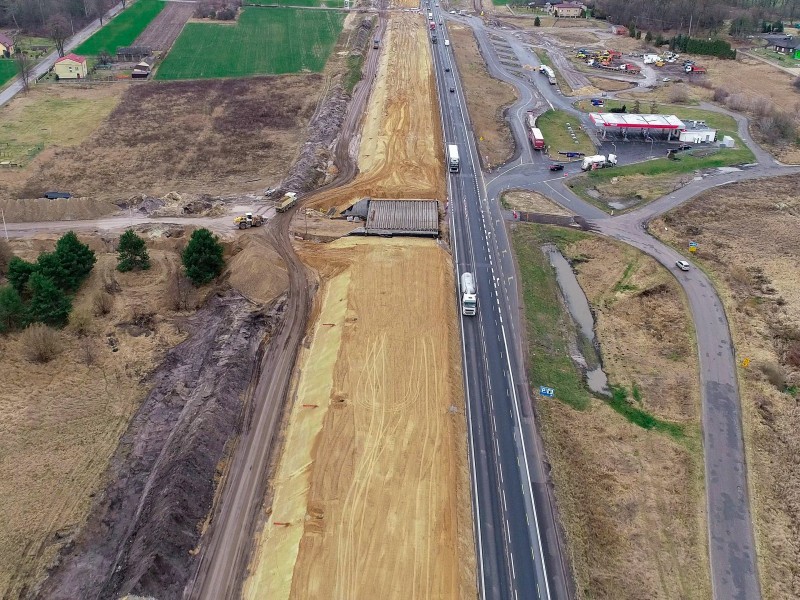Budowa autostrady A1 w Śląskiem. Luty 2020....