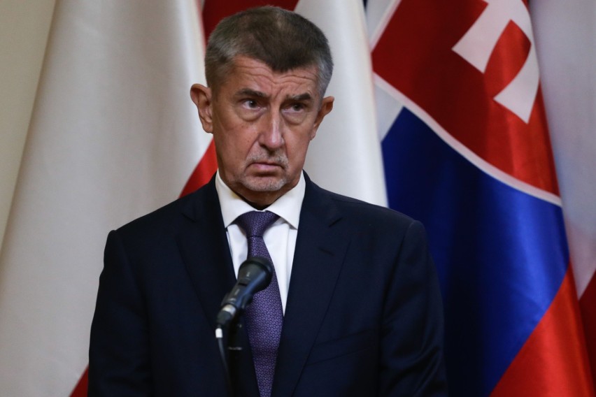 Praga: Czy afera Pandora Papers pogrąży premiera Andreja Babisza? Wybory w Czechach w weekend