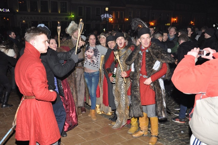 Polonez i rycerze na sylwestrze w Sandomierzu