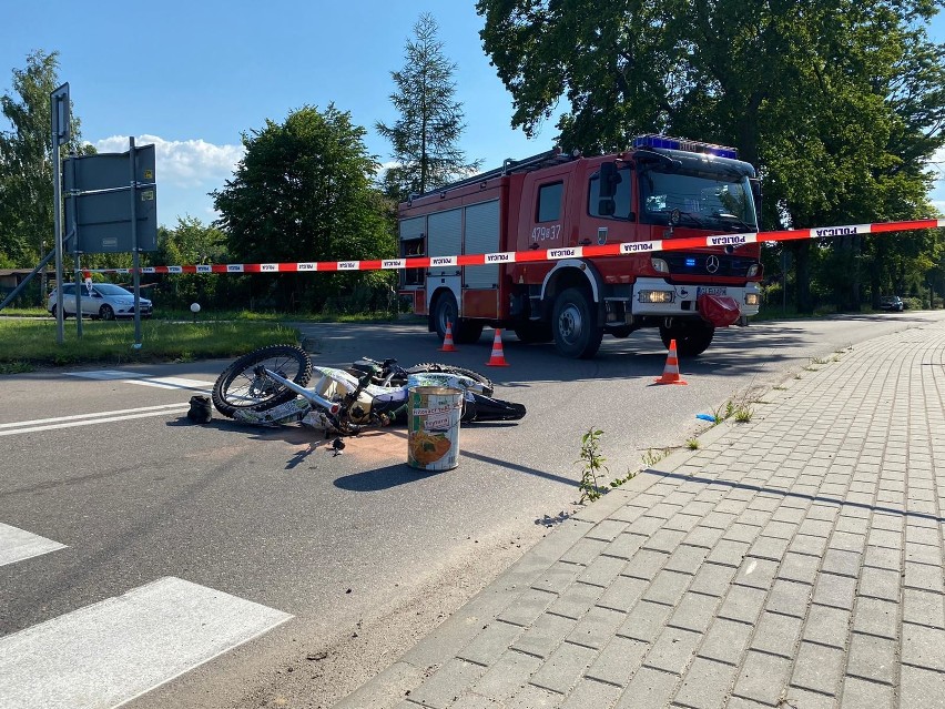 Wypadek w Garczegorzu 17.07.2020. Zderzenie samochodu osobowego z motocyklem kierowanym przez 15-latka. Zdjęcia