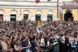 Rocznica śmierci Jana Pawła II. 19 lat temu Lublin żegnał papieża. Zobacz archiwalne zdjęcia