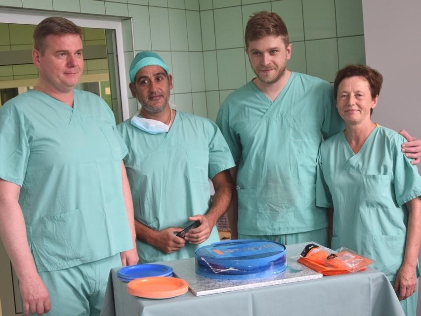 Ostrów Maz. Artur Stolarczyk, szef oddziału ortopedii, o pasji do medycyny i początkach swojej zawodowej drogi