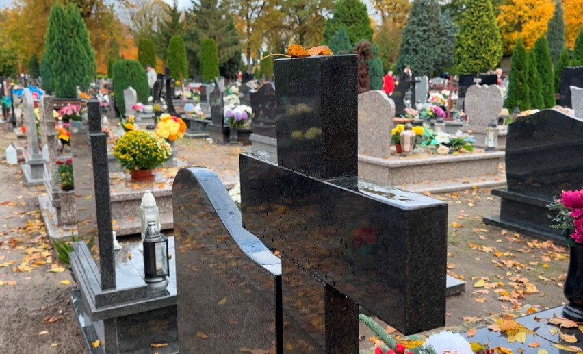 Na cmentarzu w Sulechowie brakuje powoli miejsc na pochówki,...