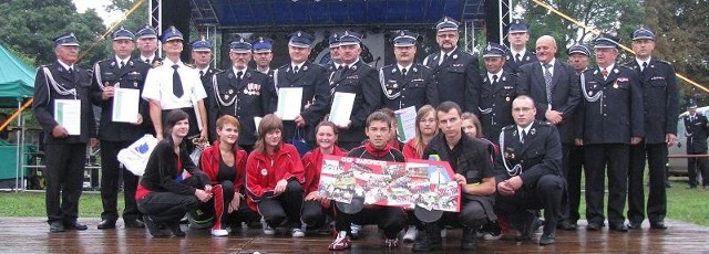 Najlepsi strażacy w plebiscycie Gazety Lubuskiej "Strażak roku 2010".