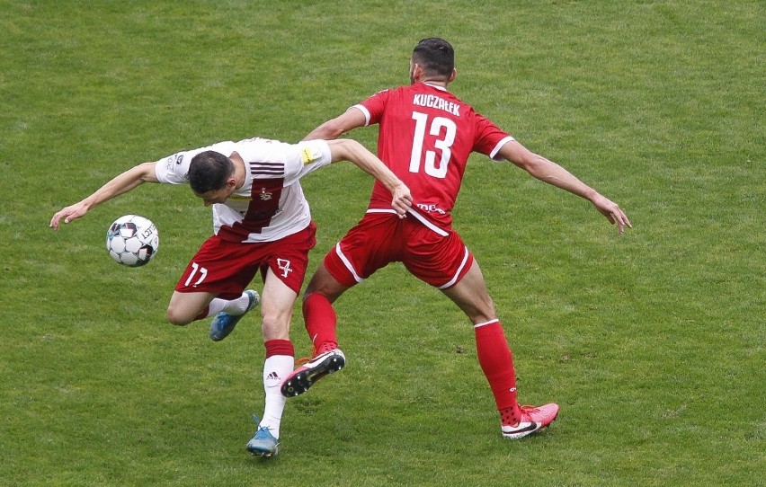 ŁKS - Resovia 2:1.  Siódme zwycięstwo łodzian, piękna seria trwa, ale...