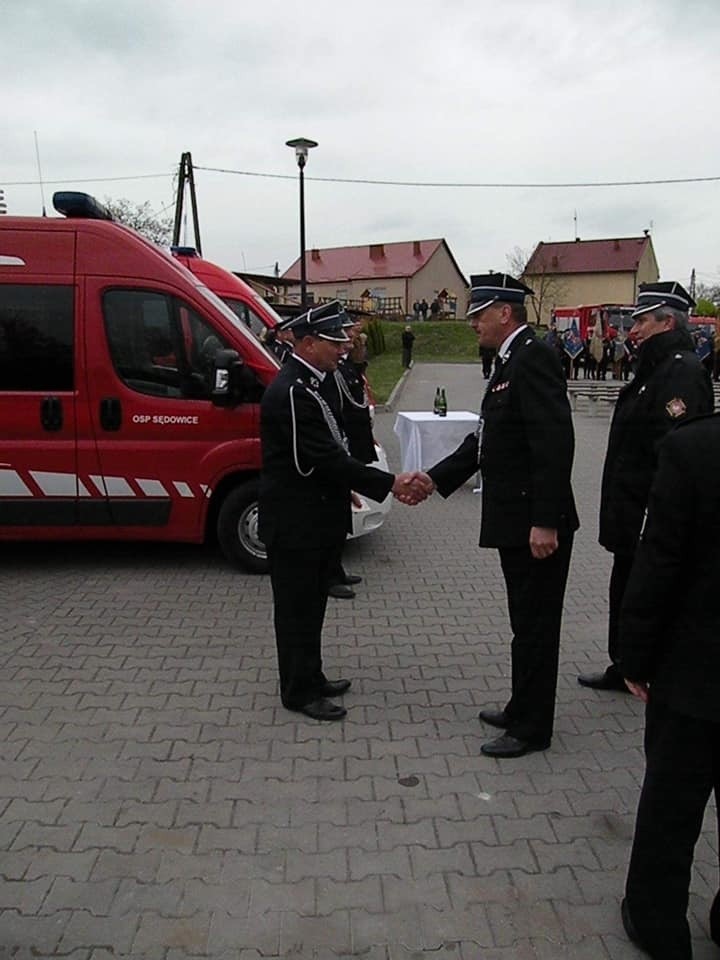 W niedzielę, 5 maja strażacy ochotnicy z gminy Michałów...