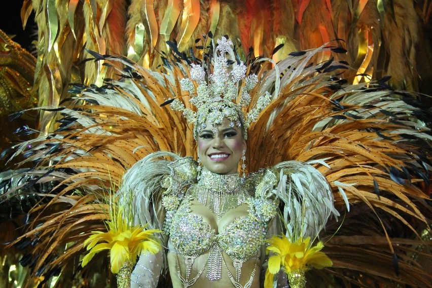 Każdy chce zatańczyć Sambę podczas karnawału w Rio. Udaje się to jedynie nielicznym. Dlaczego?