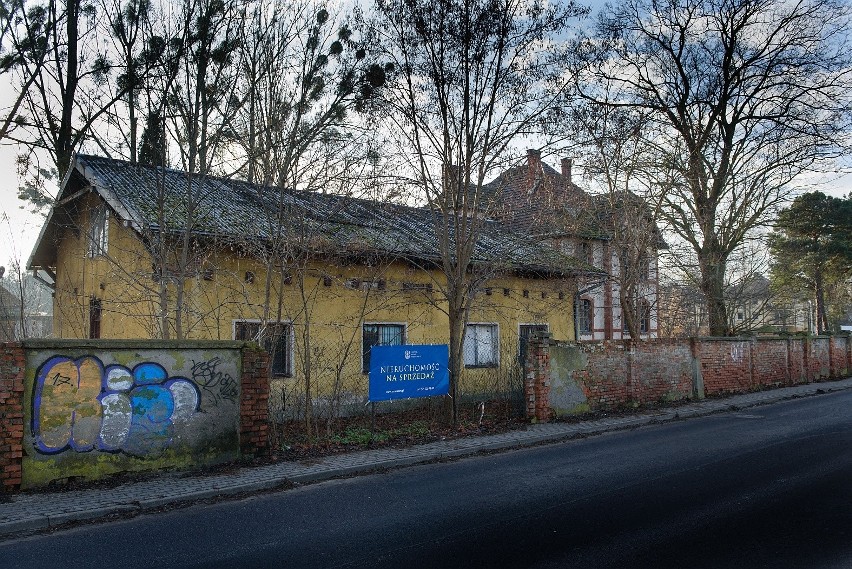 120 lat temu były one nazywane nowymi koszarami. Dziś, w...