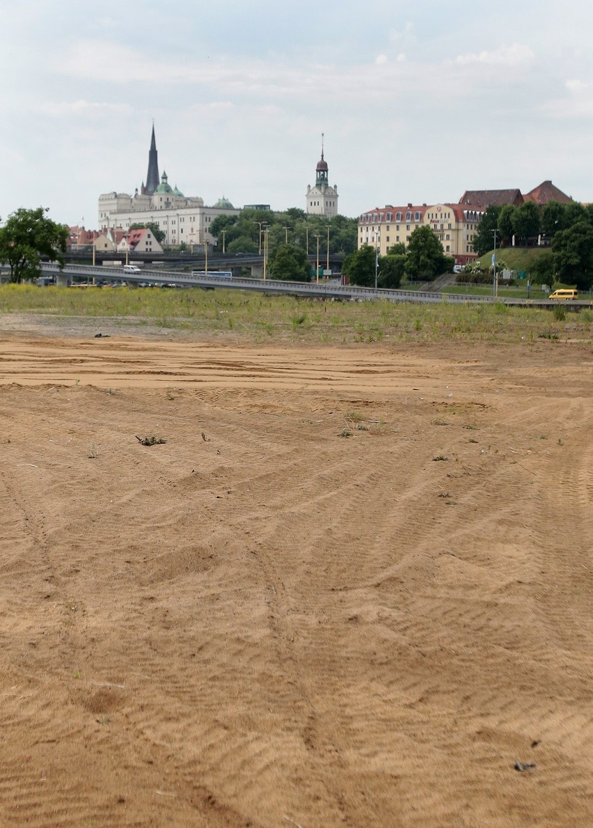 Szczecin: Plaża z widokiem na Wały Chrobrego. Kiedy otwarcie? [zdjęcia]