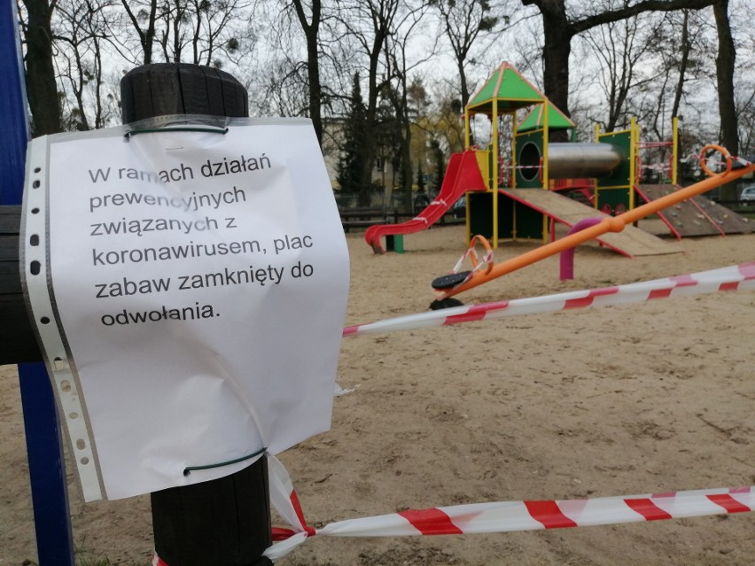 Miasto zamknęło większość placów zabaw zarządzanych przez...