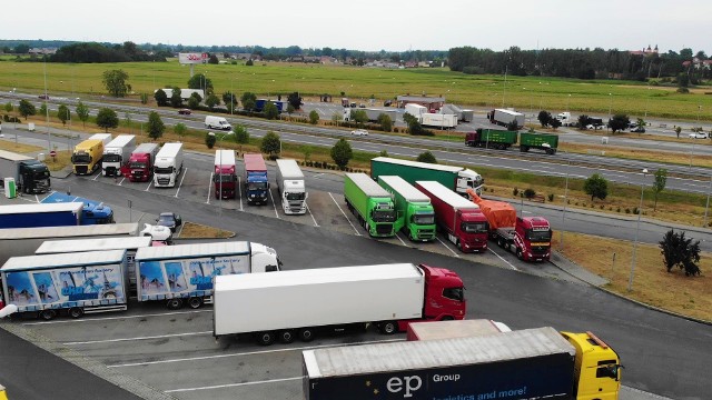 Na istniejących MOP-ach dobudowane zostaną dodatkowe miejsca parkingowe dla samochodów ciężarowych