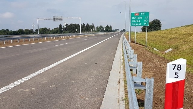 Otwarty został blisko 12-kilometrowy odcinek drogi ekspresowej S7 Ostróda Południe – Rychnowo. Jest to kolejny etap budowy drogi ekspresowej S7 w województwie warmińsko-mazurskim. Inwestycja powstała przy dofinansowaniu z Unii Europejskiej.fot. GDDKiA