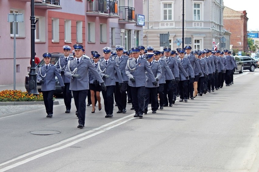 Sobotni apel był okazją do uhonorowania policjantów. Awanse...