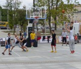 Dwa dni z koszykówką przed stadionem Korony Kielce