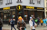 Toruń. Wielki powrót restauracji Sphinx na starówkę! Działała tu 21 lat. Znów będą chętni na shoarmę, burgery i steki?