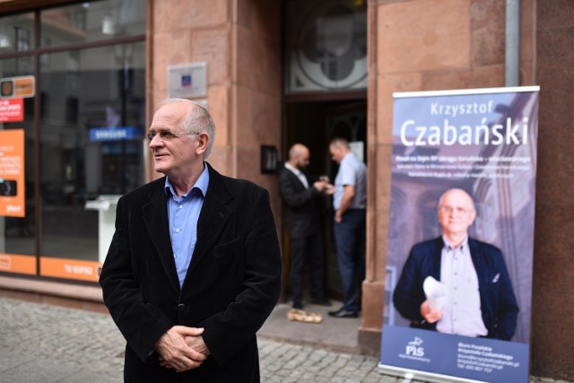 Media NarodowePoseł Krzysztof Czabański zorganizował konferencję prasową by poinformować o etapie prac nad ustawą dotyczącą mediów narodowych.