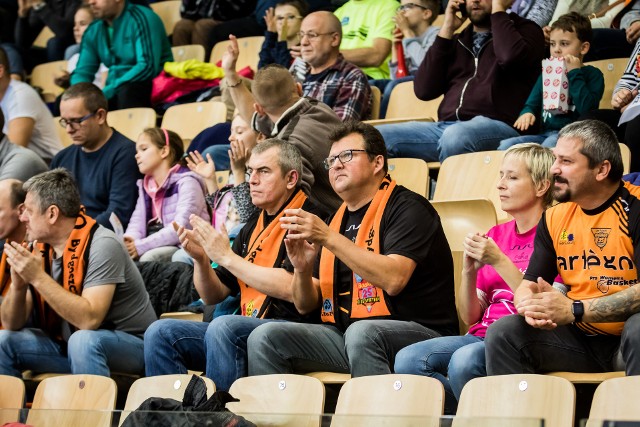 Artego Bydgoszcz przegrało we własnej hali z Arką Gdynia 59:65 w meczu 6. kolejki Energa Basket Ligi Kobiet. To pierwsza porażka naszych koszykarek w tym sezonie. Zobacz zdjęcia z trybun "Artego Areny" >>>