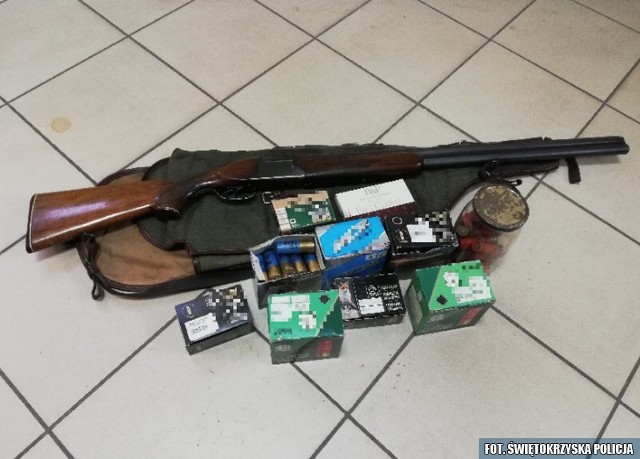 Broń i amunicja zabezpieczone przez koneckich policjantów