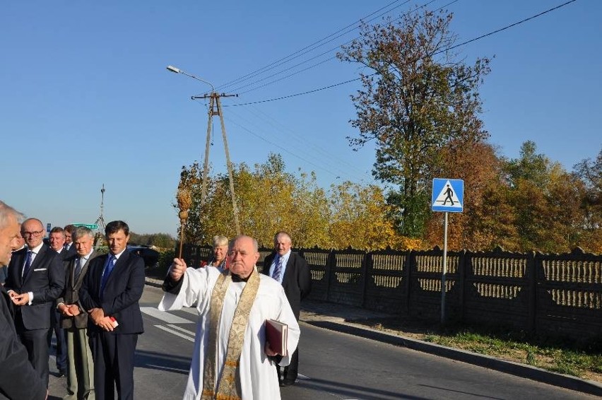 Powiat wysokomazowiecki. Przebudowa trasy z Wysokiego Mazowieckiego do DK nr 8 zakończona (zdjęcia)