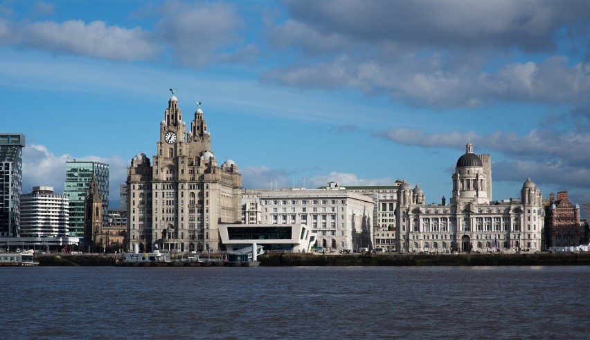 Liverpool, Wielka Brytania

Powierzchnia: 111,8 km²