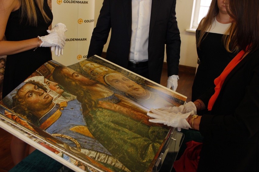 Niezwykły album z freskami z Kaplicy Sykstyńskiej pokazano w Miejskiej Bibliotece Publicznej w Opolu 