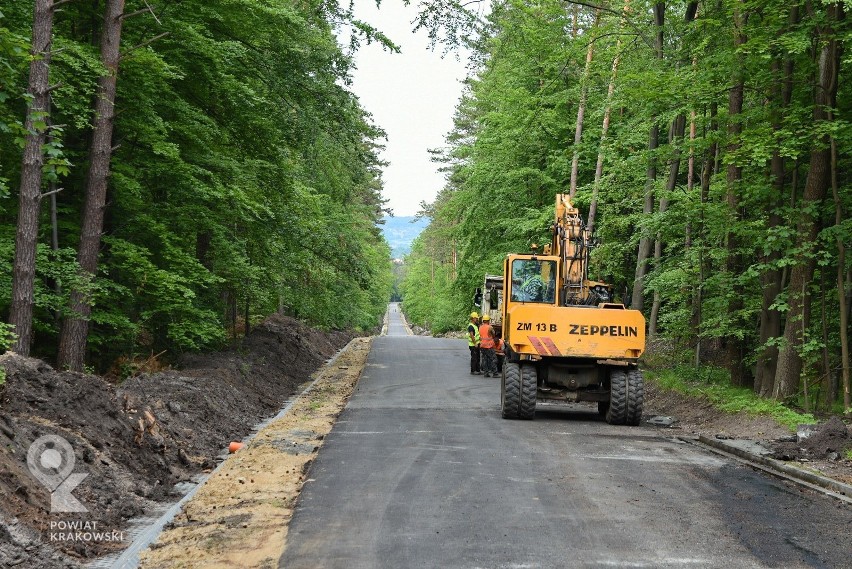Remont drogi powiatowej Rudno - Tenczynek. Będzie gotowa w listopadzie